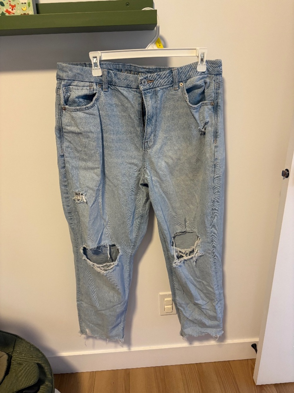 Jeans American Eagle 16 court